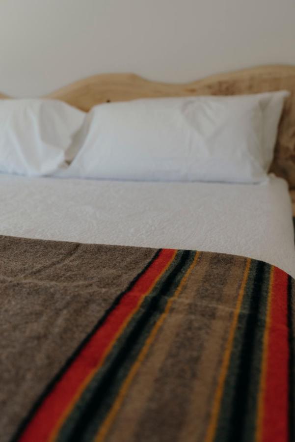 Bingham Motor Inn Экстерьер фото